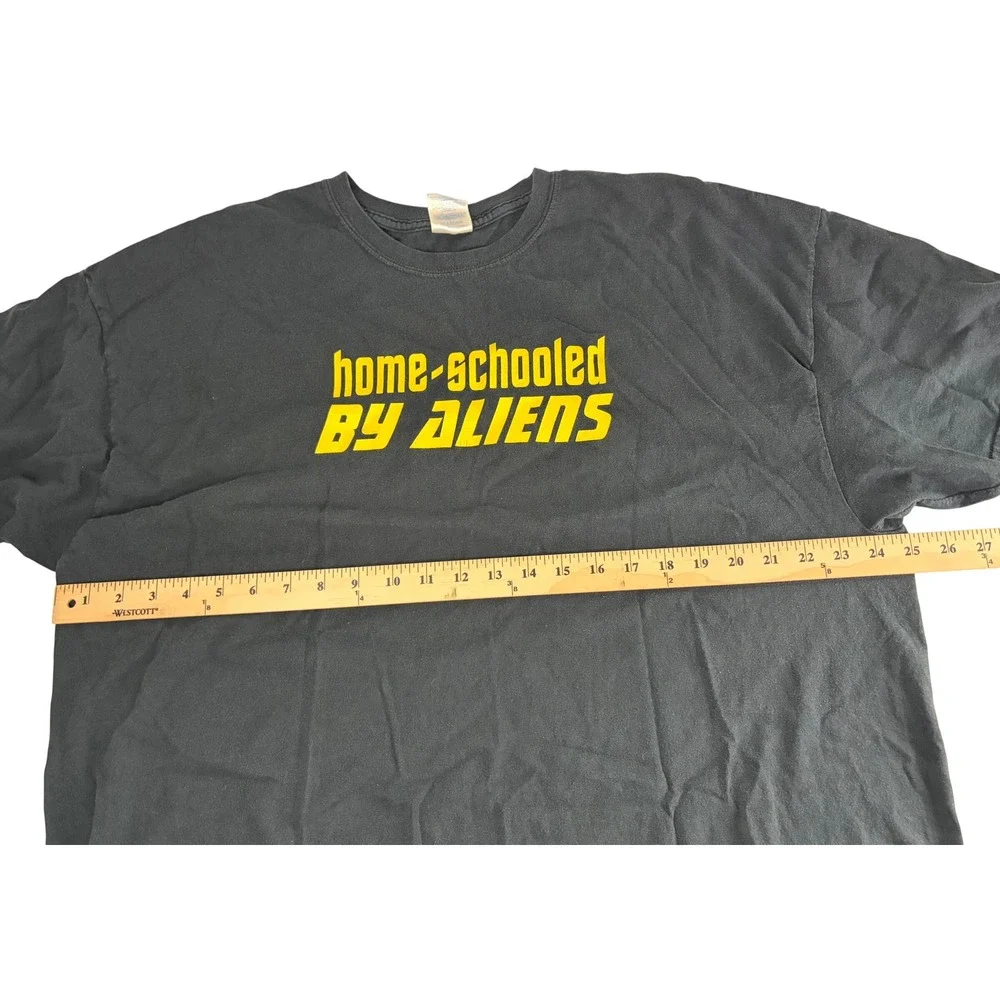 Gildan Home-Schooled By Aliens Graphic T-Shirt Black Mens 2XL Sci-Fi Humor Tee